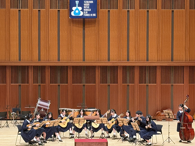 今年引退する高校3年生の演奏風景